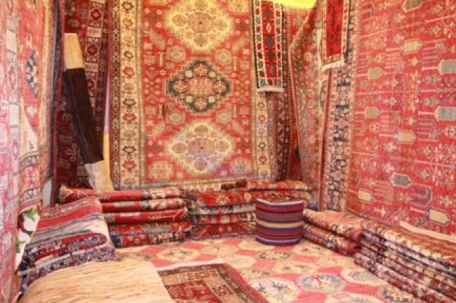 Afghan Carpet Exports  Increase Despite Hurdles